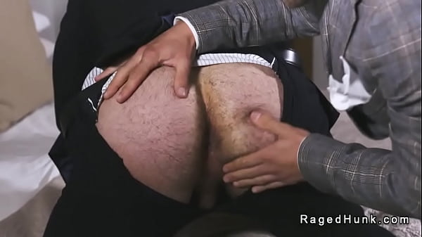 Young realtor is ficked in hairy ass at empty property